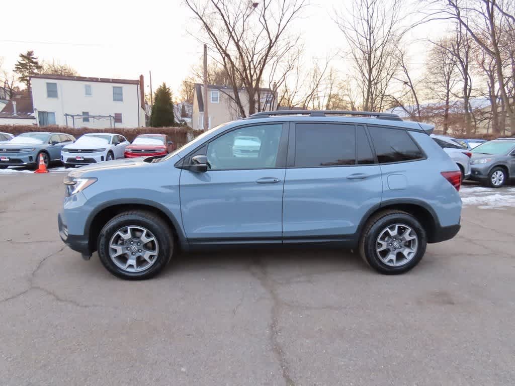 Thumbnail: 2023 Honda Passport - 3