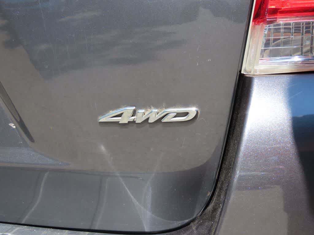 Thumbnail: 2013 Toyota Highlander - 8