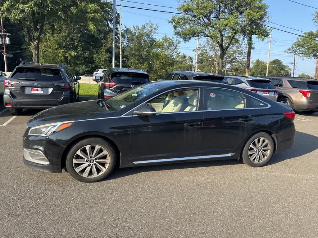 Thumbnail: 2015 Hyundai Sonata - 3