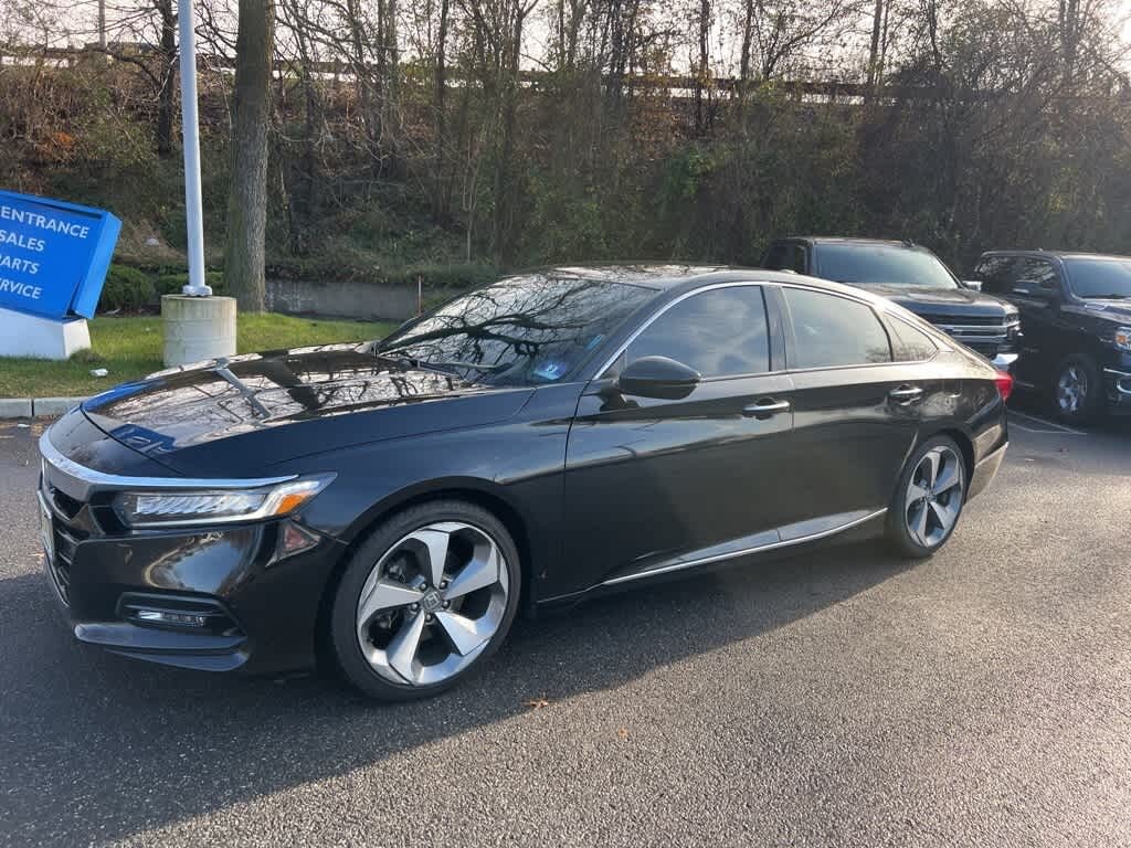 Used 2019 Honda Accord Touring 2.0T Sedan