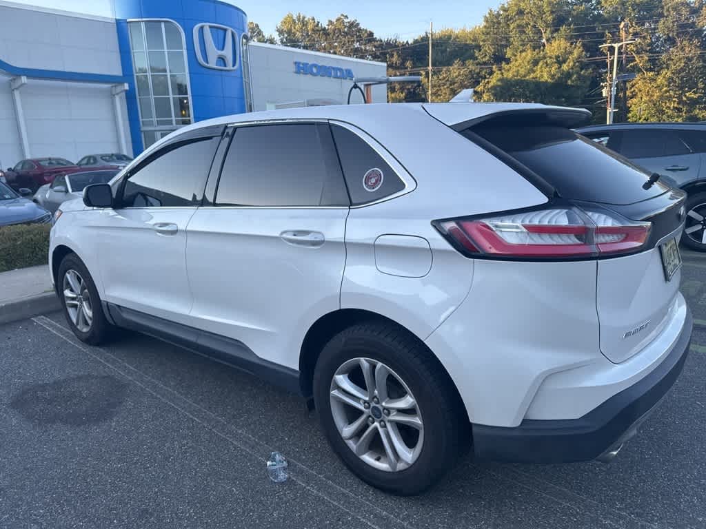 Thumbnail: 2019 Ford Edge - 9