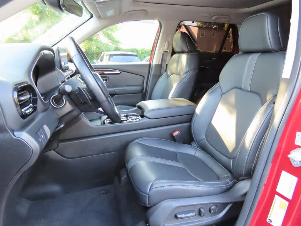 Thumbnail: 2025 Honda Pilot - 13