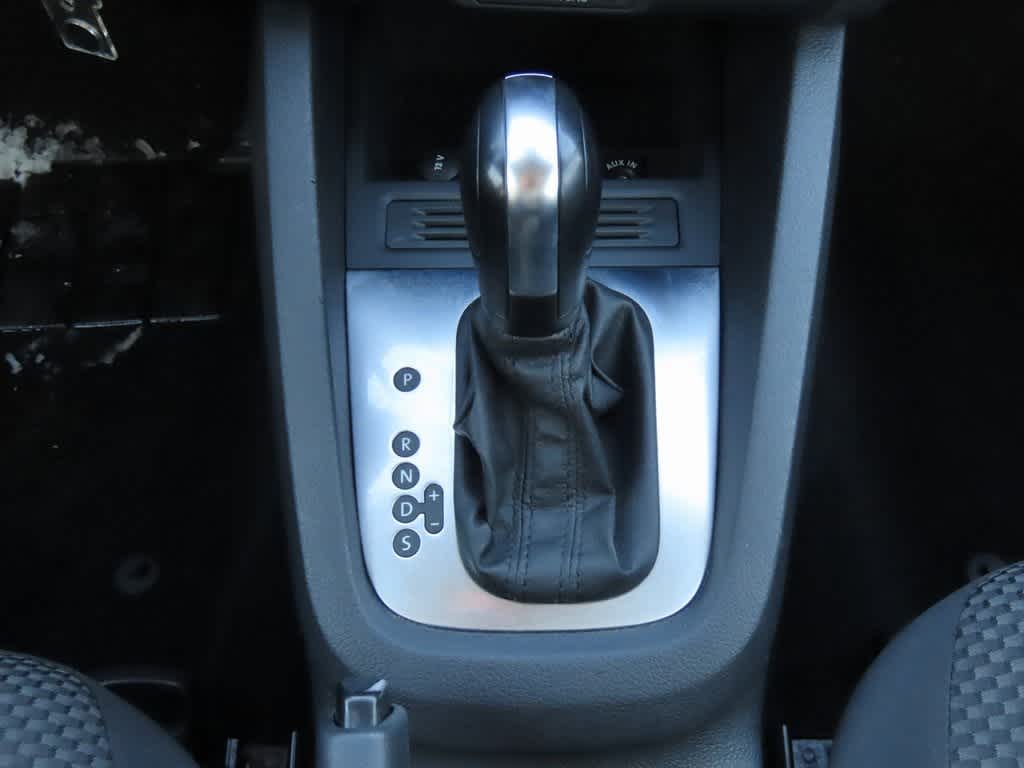 Thumbnail: 2014 Volkswagen Jetta - 20