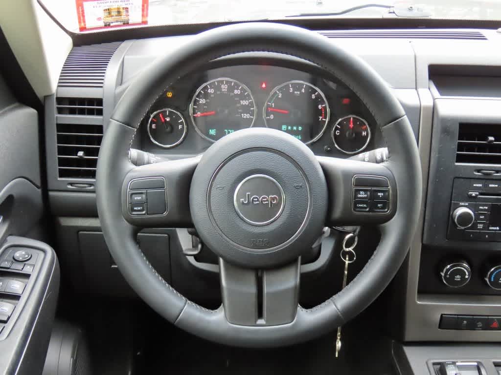 Thumbnail: 2012 Jeep Liberty - 19