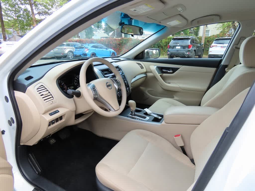 Thumbnail: 2015 Nissan Altima - 2