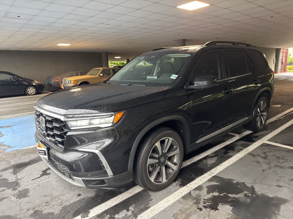Thumbnail: 2023 Honda Pilot - 2