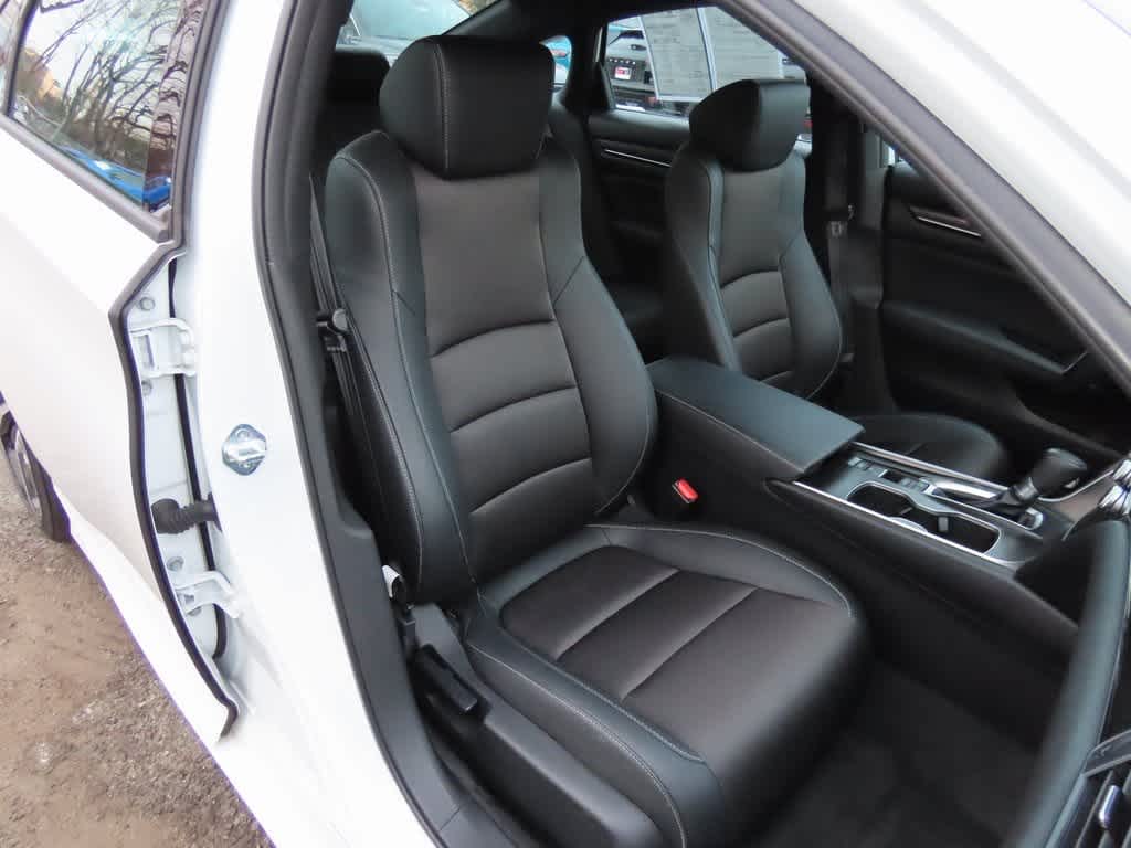 Thumbnail: 2022 Honda Accord - 16