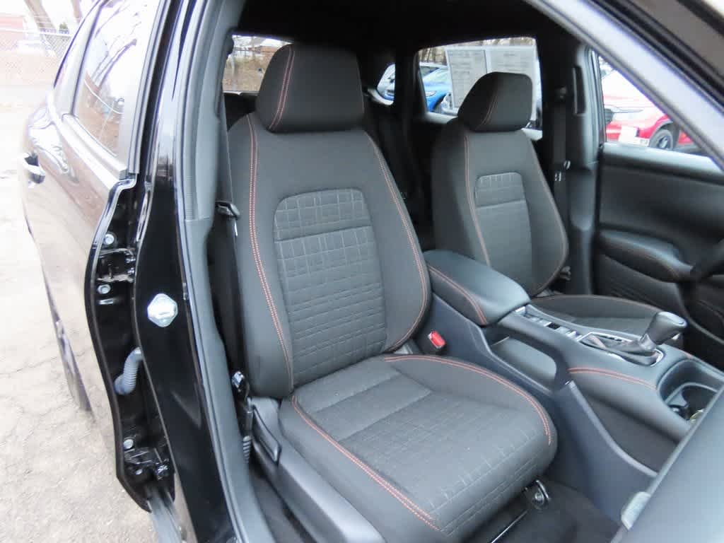 Thumbnail: 2023 Honda HR-V - 17