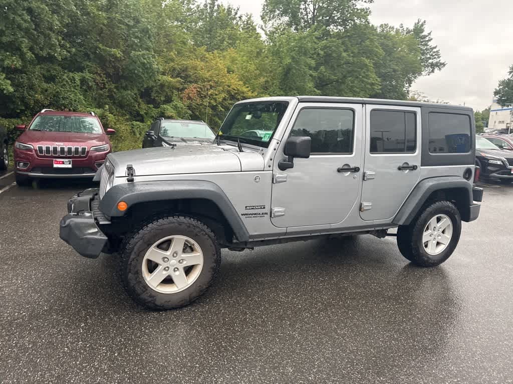 Thumbnail: 2015 Jeep Wrangler - 2