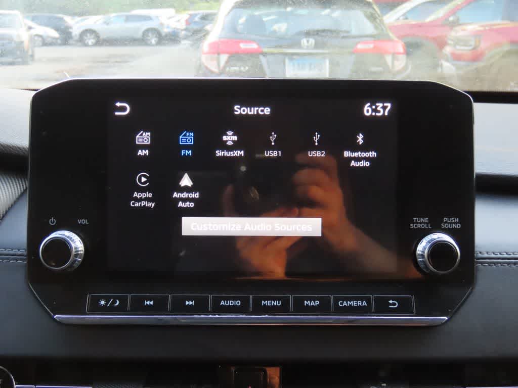 Thumbnail: 2024 Mitsubishi Outlander - 22
