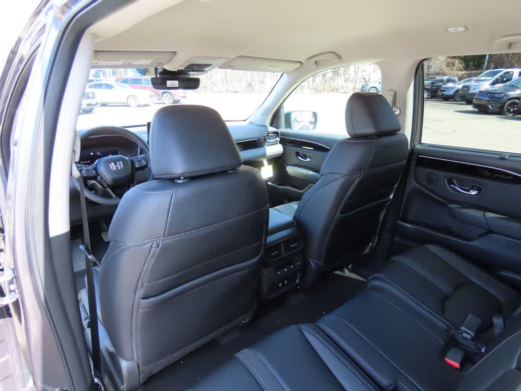 Thumbnail: 2026 Honda Pilot - 16