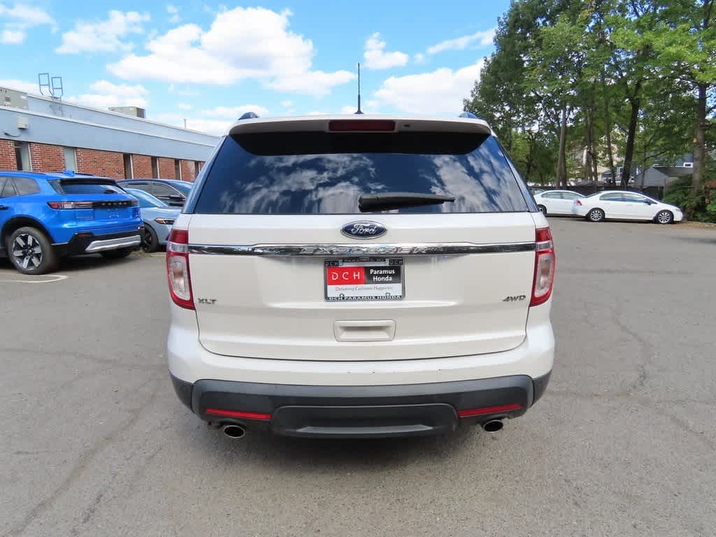 Thumbnail: 2015 Ford Explorer - 5