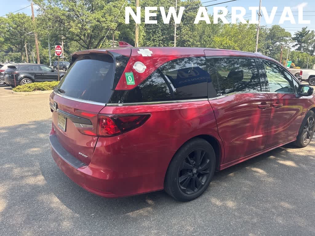 Thumbnail: 2023 Honda Odyssey - 13