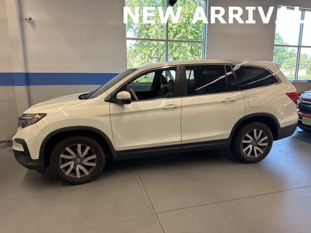 Thumbnail: 2019 Honda Pilot - 2
