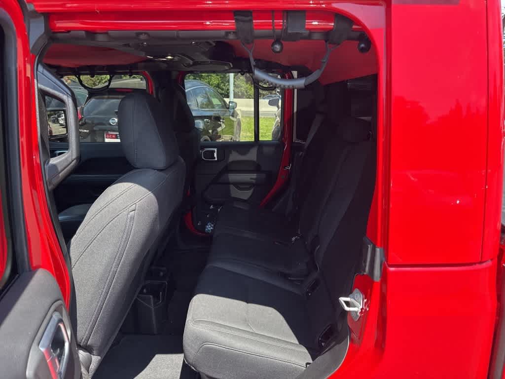 Thumbnail: 2020 Jeep Gladiator - 16