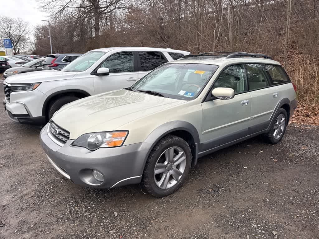 Thumbnail: 2005 Subaru Outback - 3