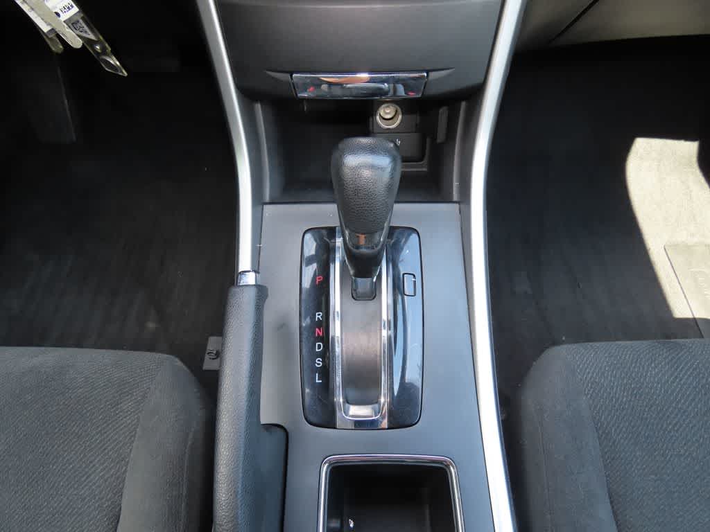 Thumbnail: 2013 Honda Accord - 22