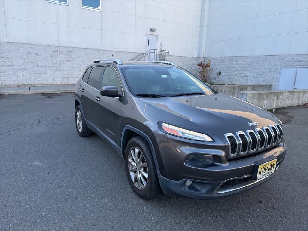 Thumbnail: 2014 Jeep Cherokee - 15