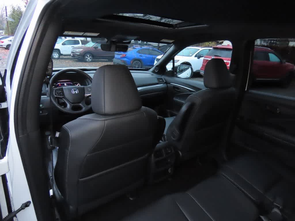 Thumbnail: 2022 Honda Passport - 14