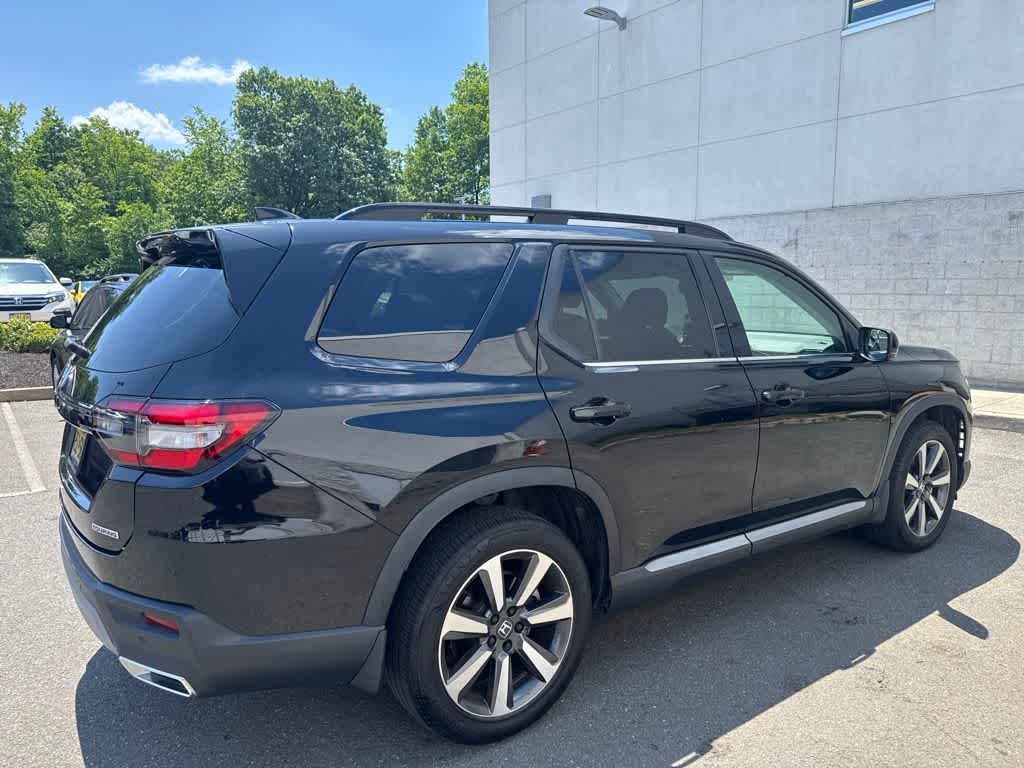 Thumbnail: 2023 Honda Pilot - 7