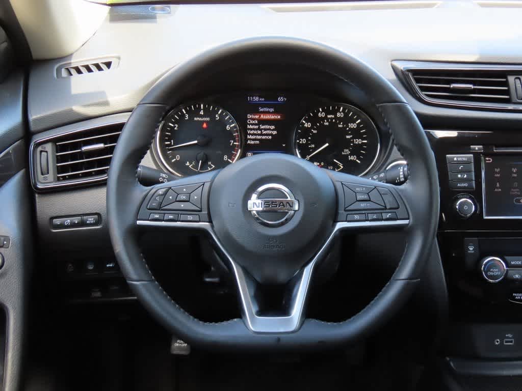 Thumbnail: 2019 Nissan Rogue - 18