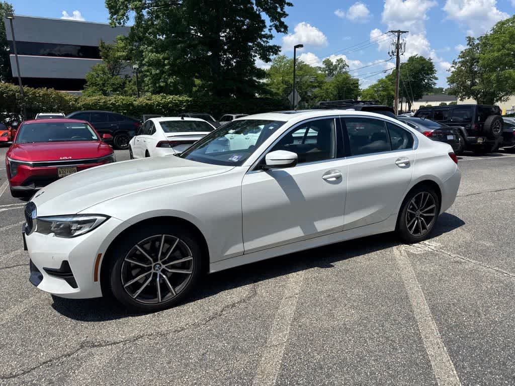 Thumbnail: 2020 BMW 3 Series - 4