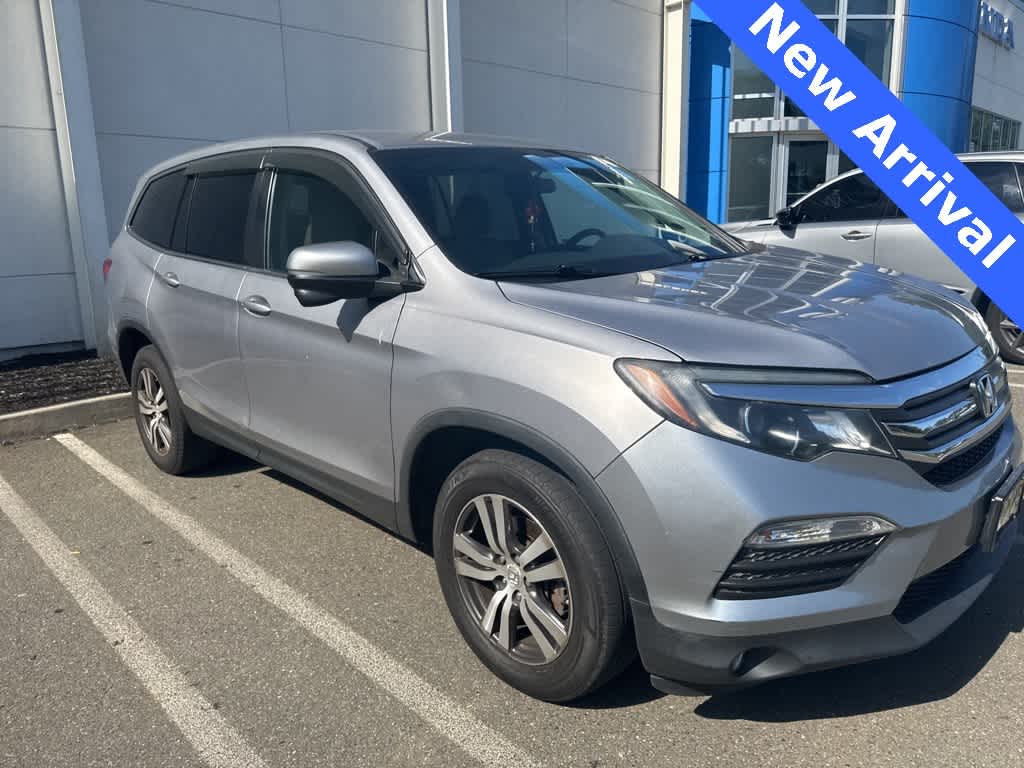 Thumbnail: 2017 Honda Pilot - 1