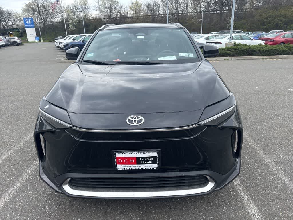 Thumbnail: 2023 Toyota bZ4X - 7