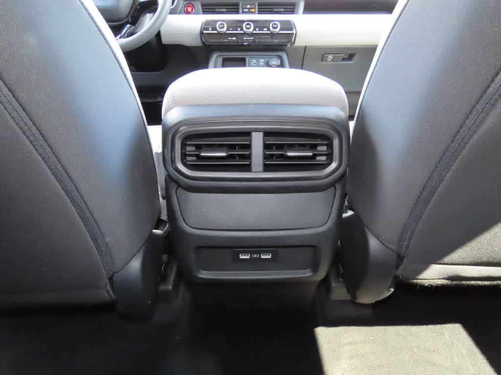 Thumbnail: 2023 Honda Pilot - 24