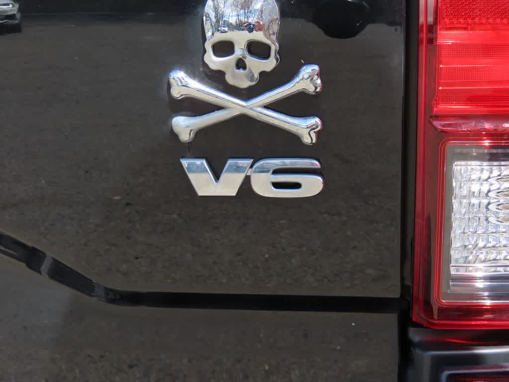 Thumbnail: 2023 Toyota Tacoma - 8