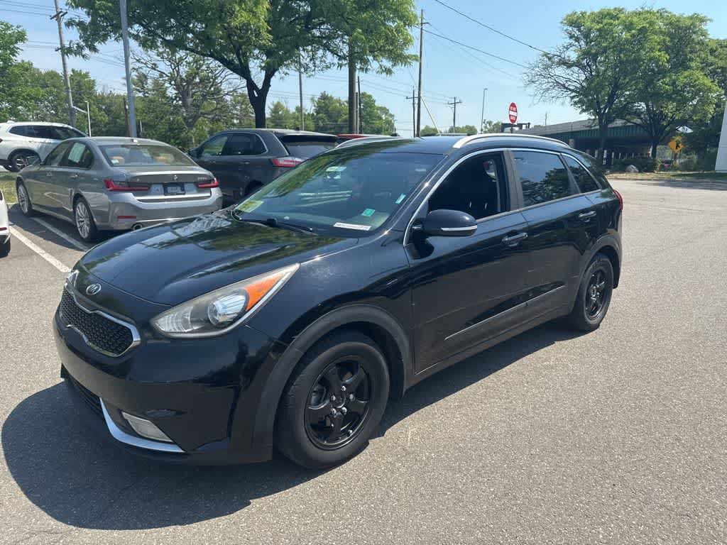 Thumbnail: 2017 Kia Niro - 4