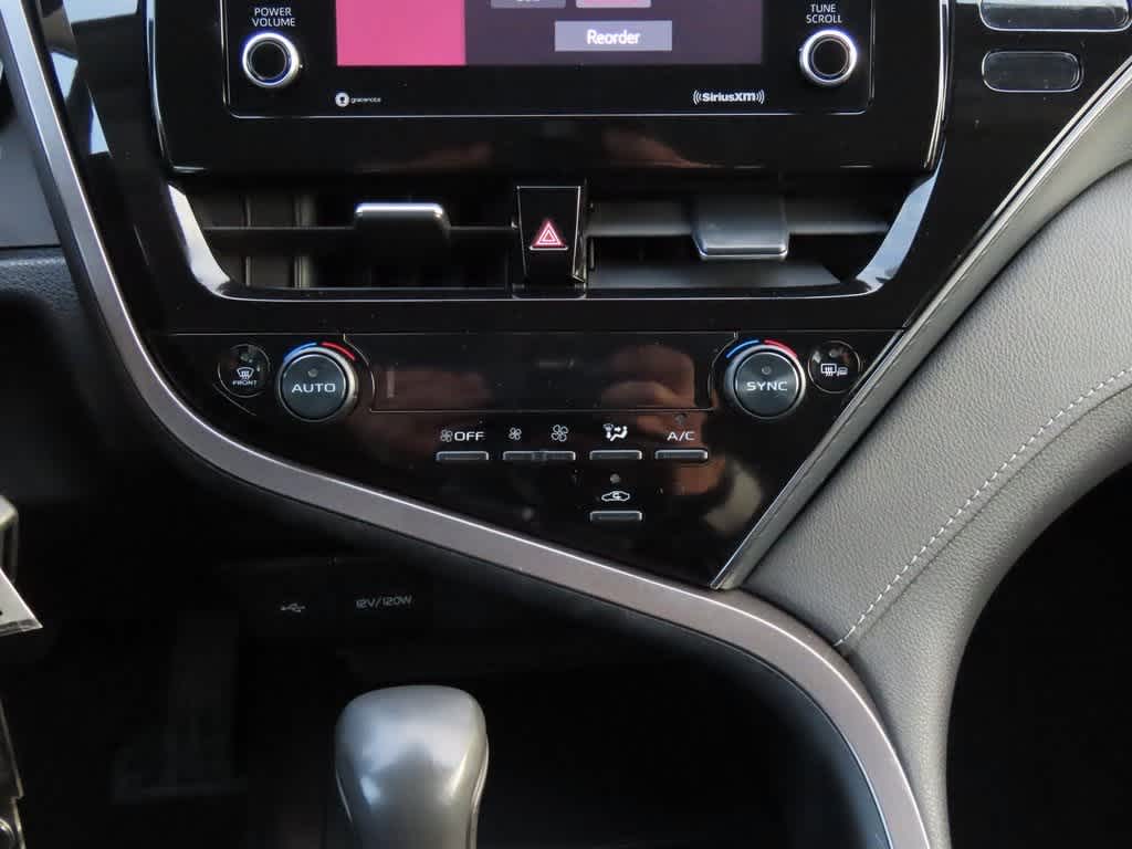 Thumbnail: 2024 Toyota Camry - 20