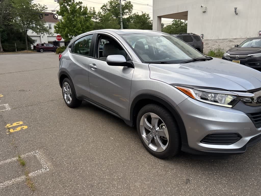 Thumbnail: 2022 Honda HR-V - 6