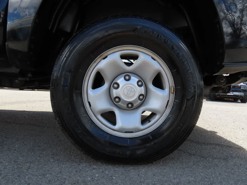 Thumbnail: 2023 Toyota Tacoma - 9