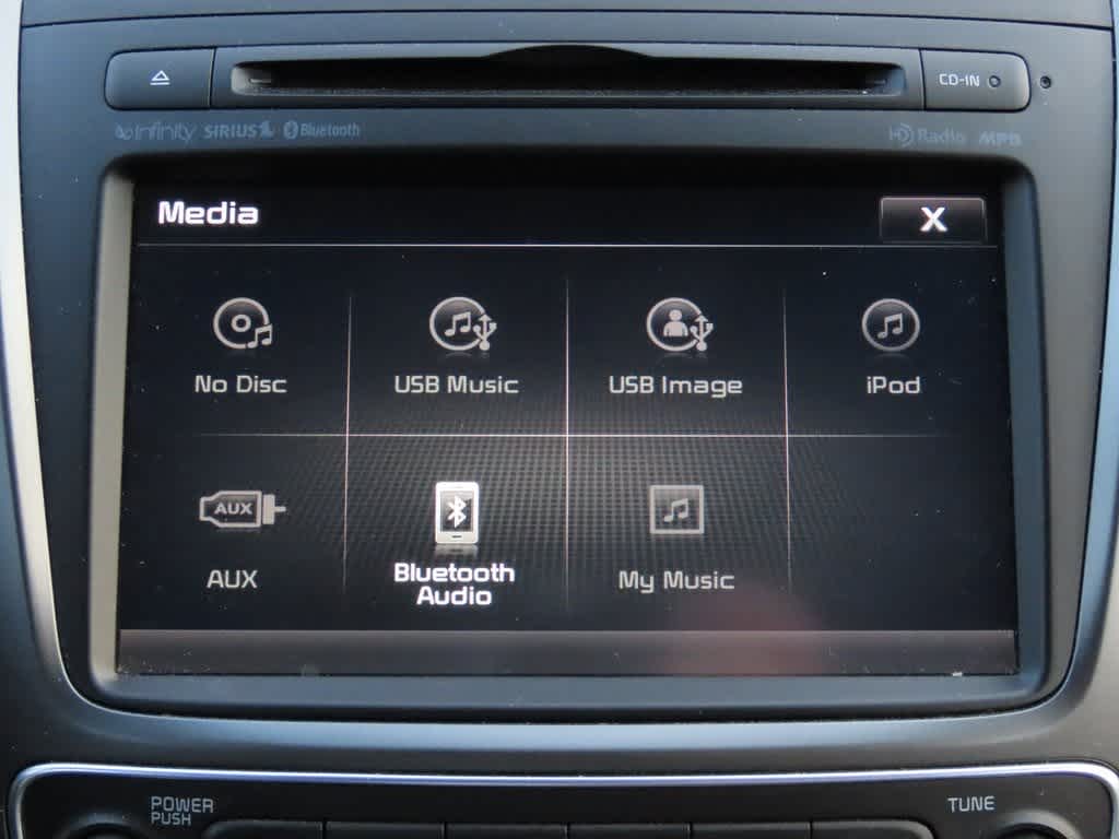 Thumbnail: 2014 Kia Sorento - 25