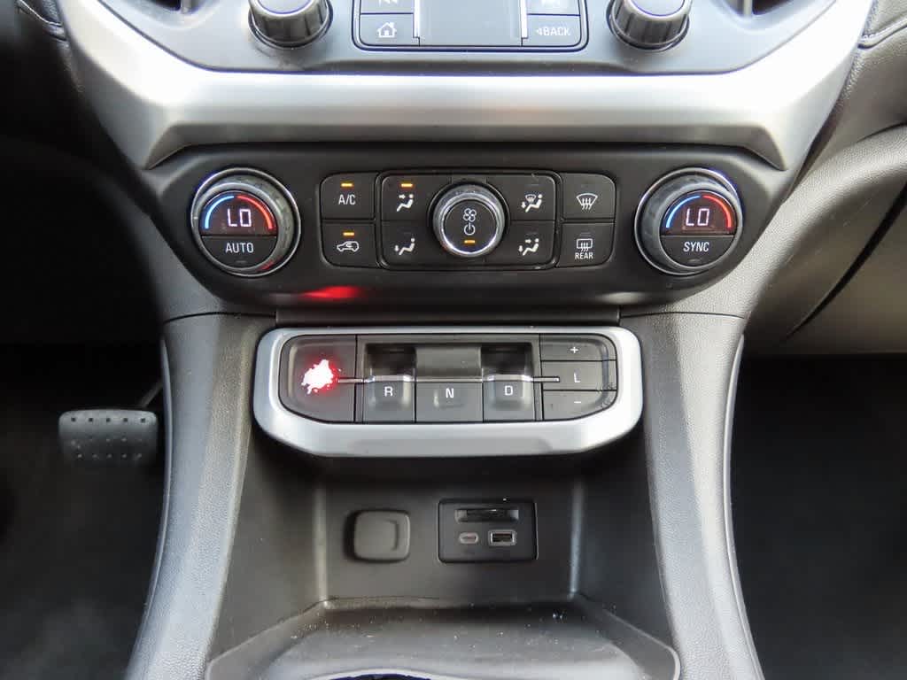 Thumbnail: 2020 GMC Acadia - 25