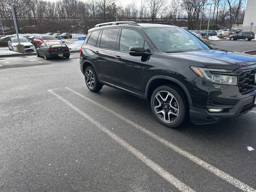 Thumbnail: 2022 Honda Passport - 17