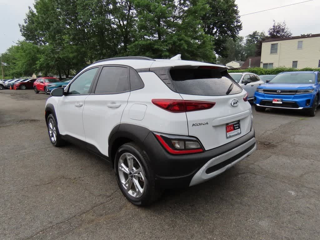 2022 Hyundai Kona SEL 4