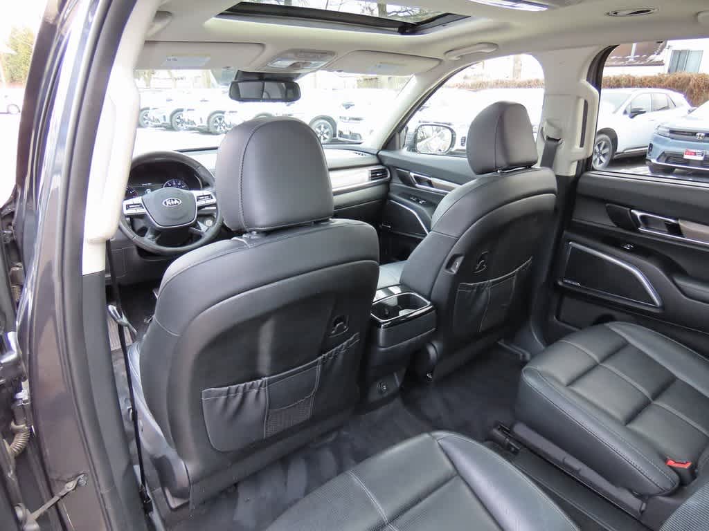 Thumbnail: 2020 Kia Telluride - 18