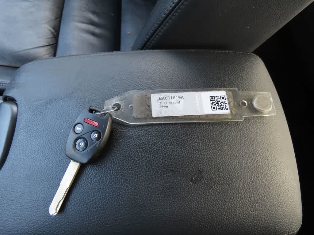 Thumbnail: 2011 Honda Accord - 28