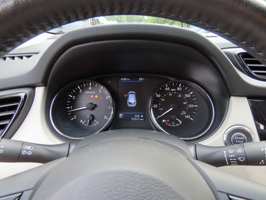 2022 Nissan Rogue Sport SV 25