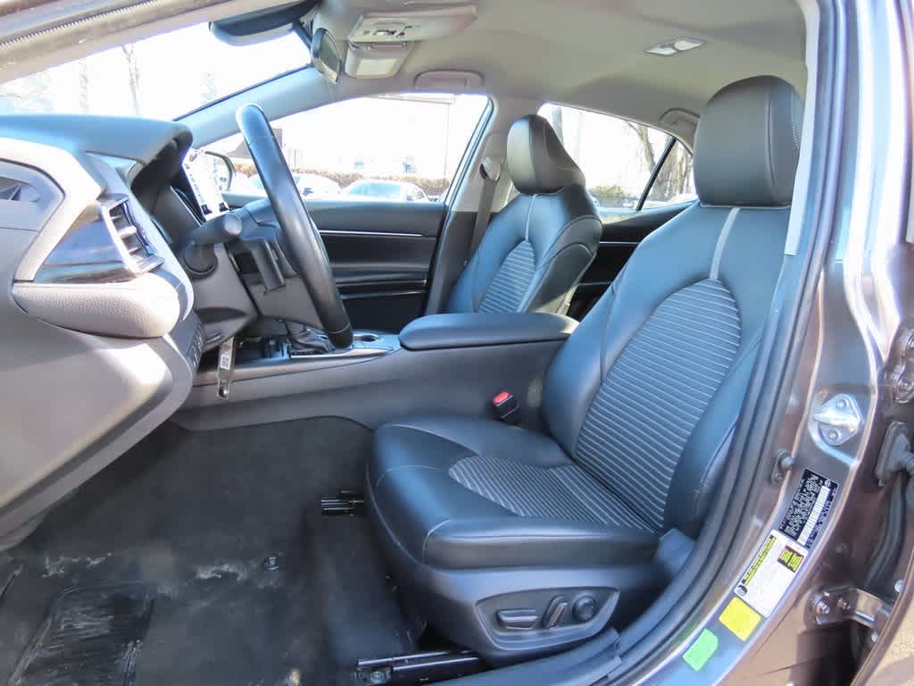 Thumbnail: 2023 Toyota Camry - 12