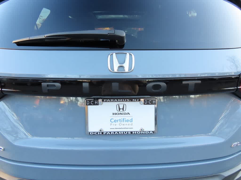 Thumbnail: 2023 Honda Pilot - 6