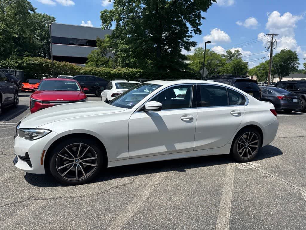 Thumbnail: 2020 BMW 3 Series - 3