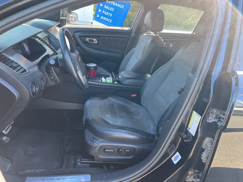 Thumbnail: 2018 Ford Taurus - 31