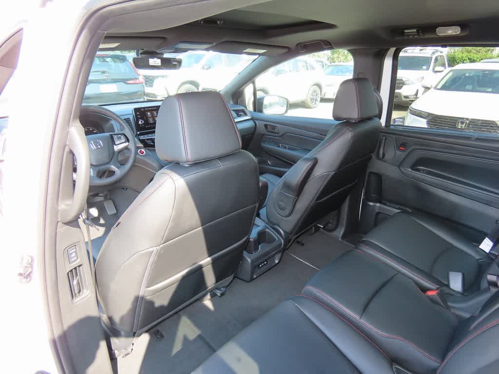 2025 Honda Odyssey Sport 16