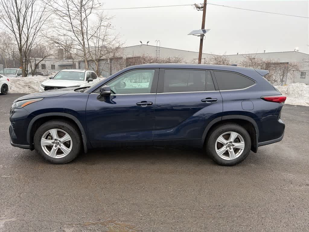 Thumbnail: 2021 Toyota Highlander - 5