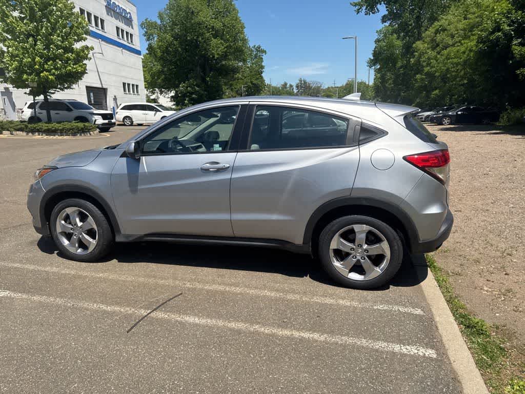Thumbnail: 2021 Honda HR-V - 16