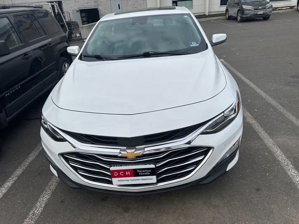 Thumbnail: 2019 Chevrolet Malibu - 5