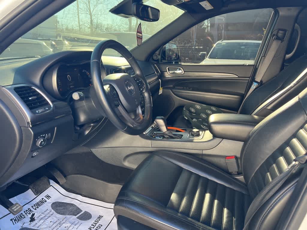 Thumbnail: 2020 Jeep Grand Cherokee - 13